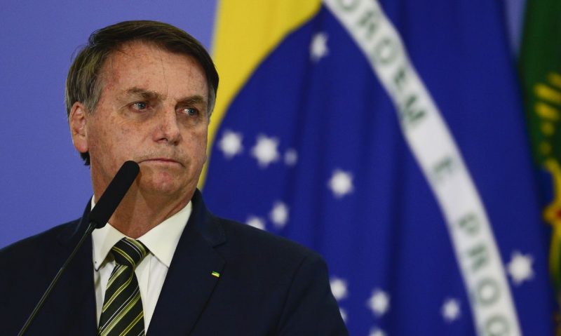 Segundo Bolsonaro, o encerramento da Lava-Jato seria "obrigação"