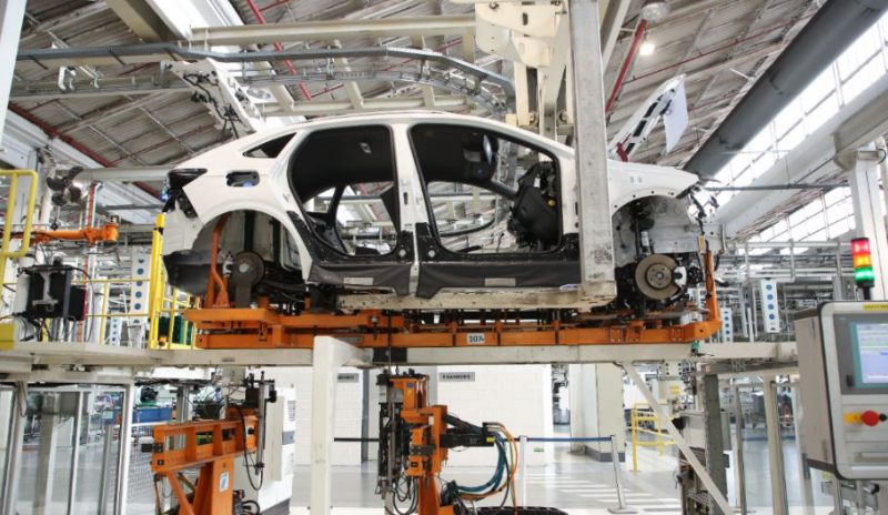 Segundo os sindicatos, cabe aos trabalhadores decidirem se vão aderir à proposta da Volkswagen
