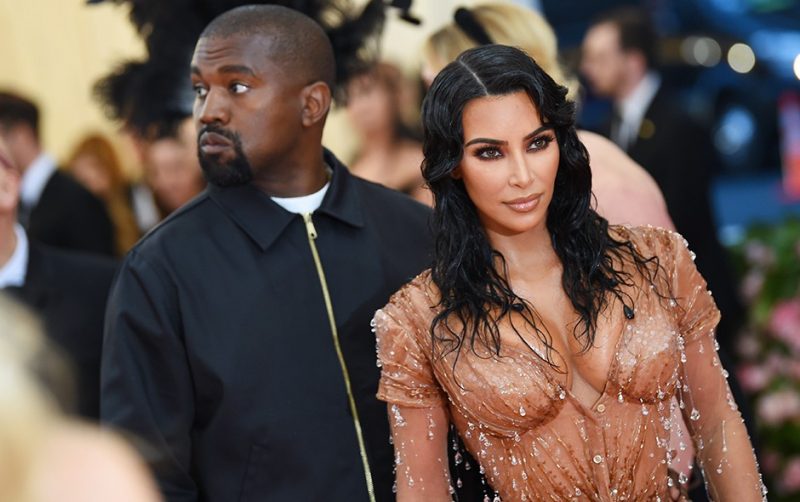 Kim Kardashian pediu divórcio de Kanye West, afirma site