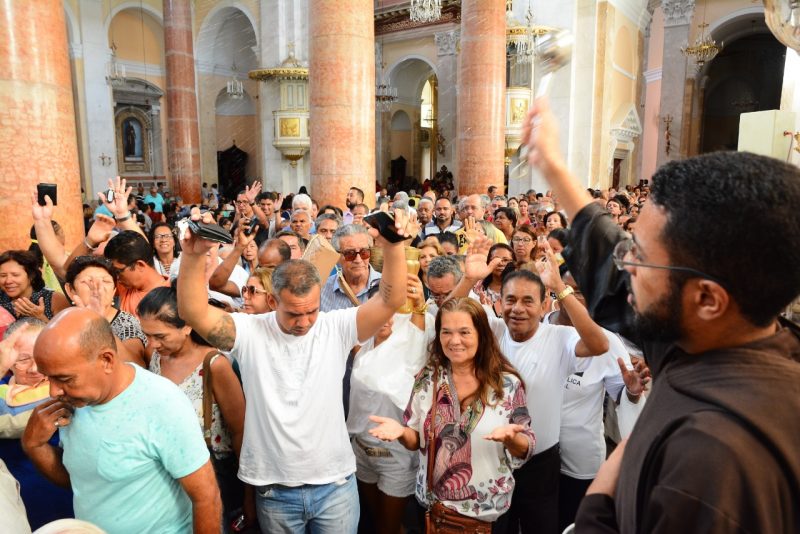 Celebração da Bênção de São Félix na Basílica da Penha - Foto: Arthur Mota