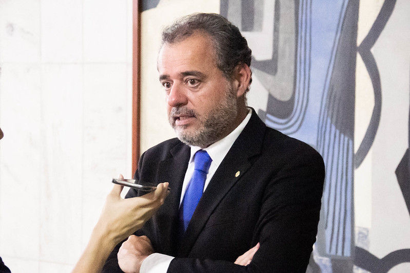 Políticos lamentam a perda de Do Carmo Monteiro