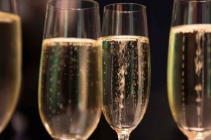 Setor do champagne vive crise histórica devido à pandemia