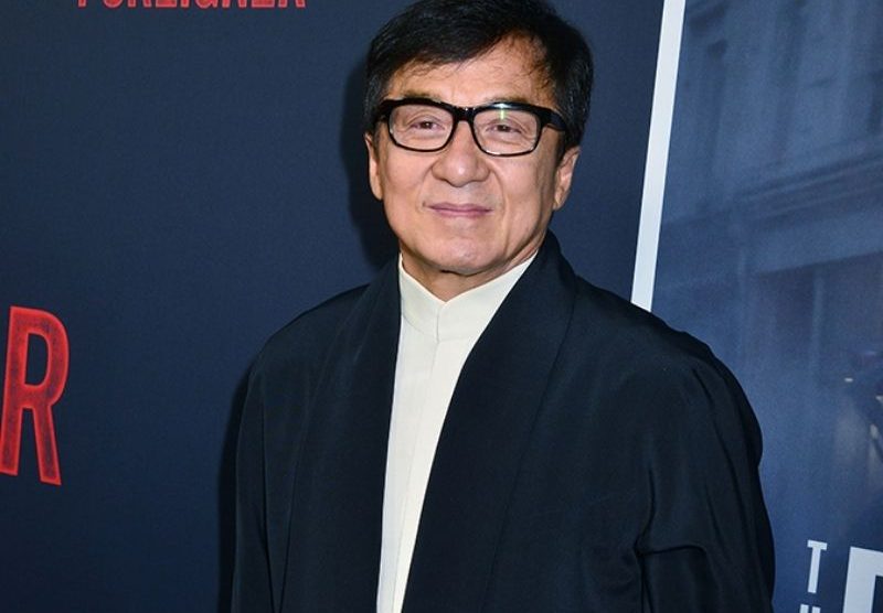Jackie Chan relata insatisfação em fazer "mesmos papéis" no cinema