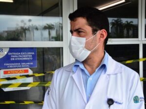 O diretor-geral do Hospital da Restauração, Petrus Andrade Lima
