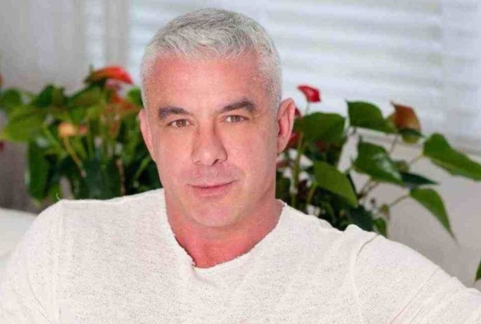 Alexandre Correa abre mão da guarda compartilhada do filho