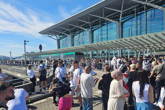 Aeroporto na França