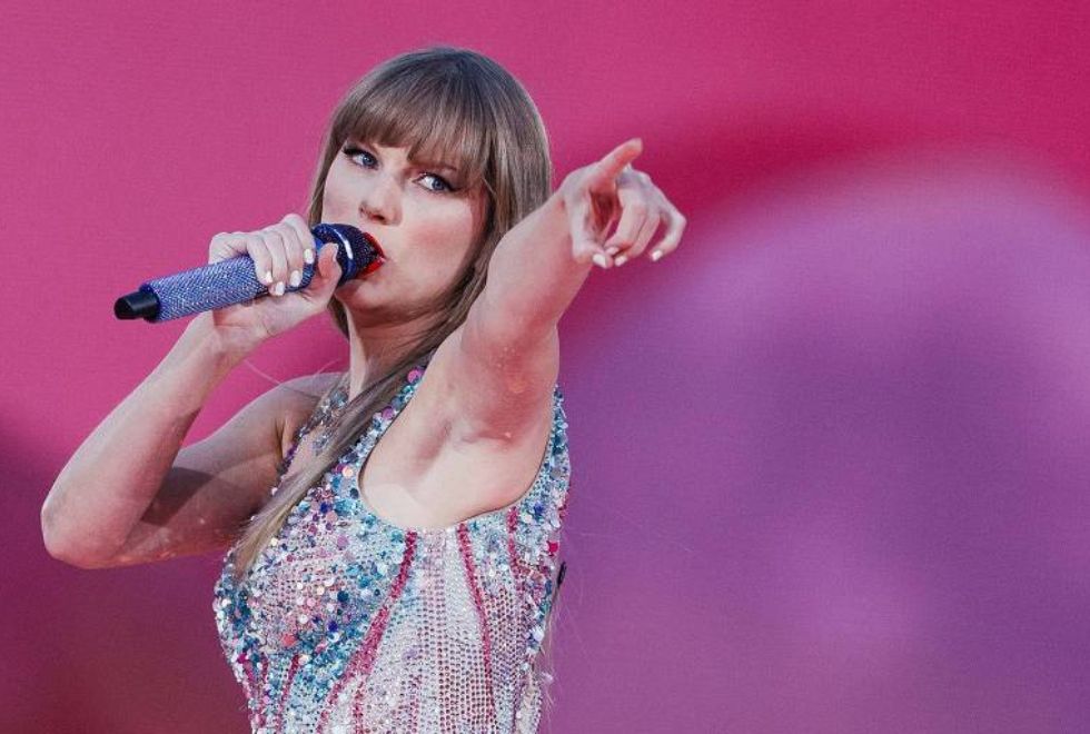 Suspeito de bomba no show de Taylor Swfit é ligado ao islamismo
