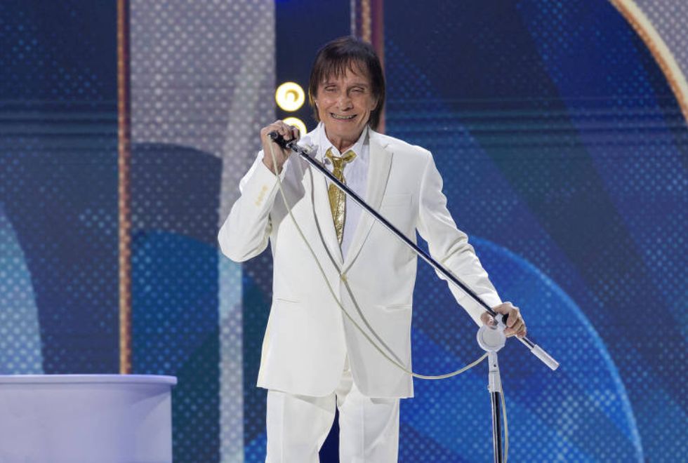 Especial fim de ano com Roberto Carlos não será cancelado