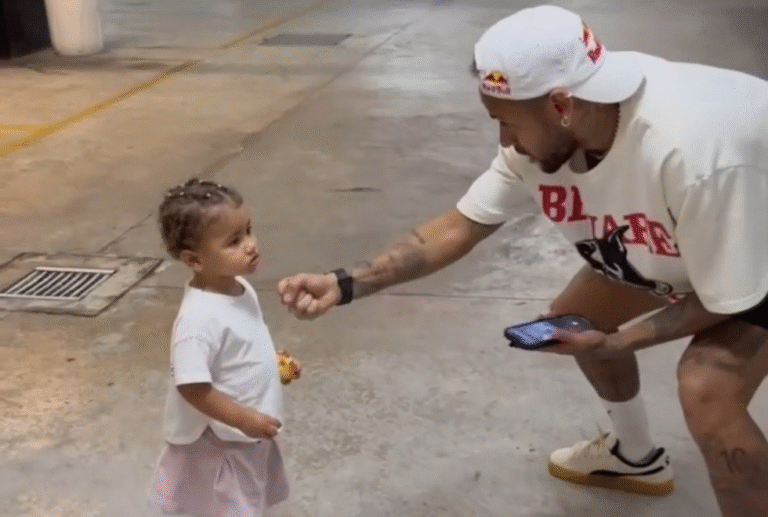 Neymar encanta ao surgir dançando com Mavie: “Nosso momento Moana”