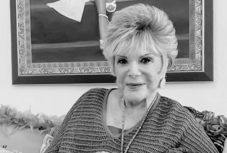 Morre Connie Francis, cantora de ‘Pretty Little Baby’, aos 87 anos morre
