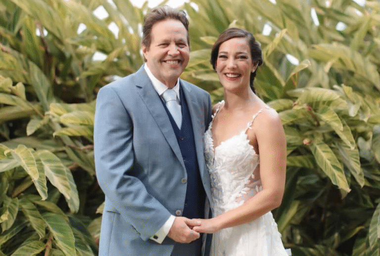 Os detalhes do casamento da atriz Adriana Birolli e do diretor Ivan Zettel