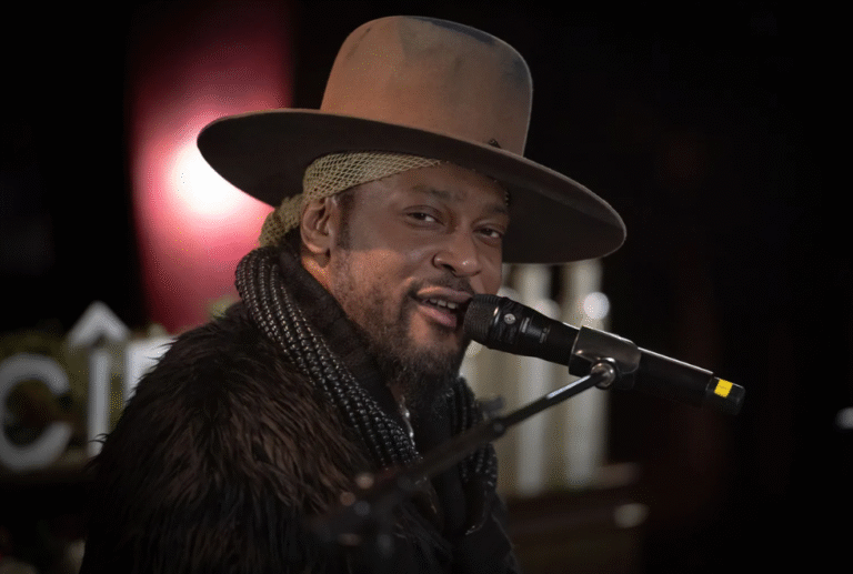 D’Angelo, ícone do neo soul americano, morreu aos 51 anos