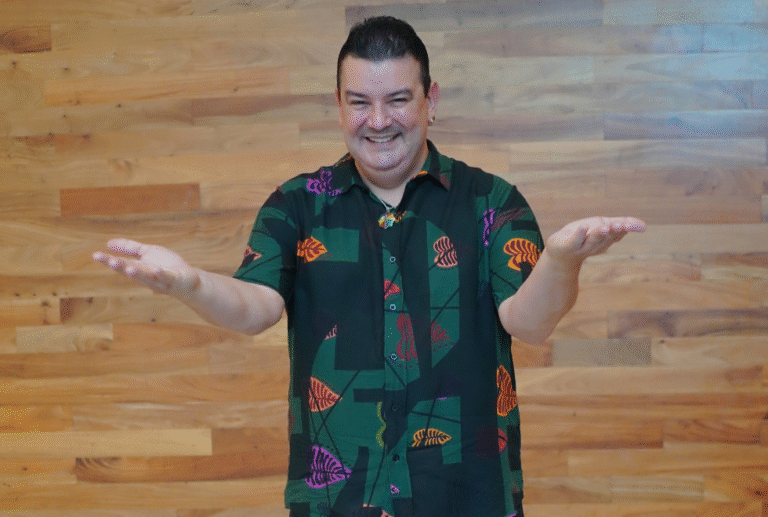 RJ Entrevista com o cantor e compositor André Rio