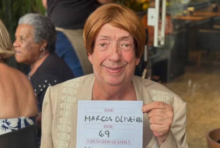 Marcos Oliveira, o ‘Beiçola’, emociona ao pedir presente de Natal no Retiro dos Artistas Marcos Oliveira
