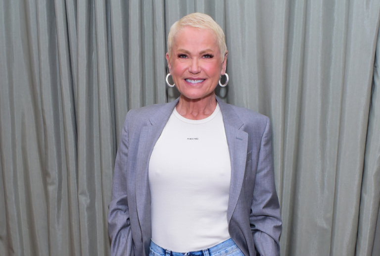 Xuxa passa por cirurgia e recebe alta após internação: “sem intercorrências”