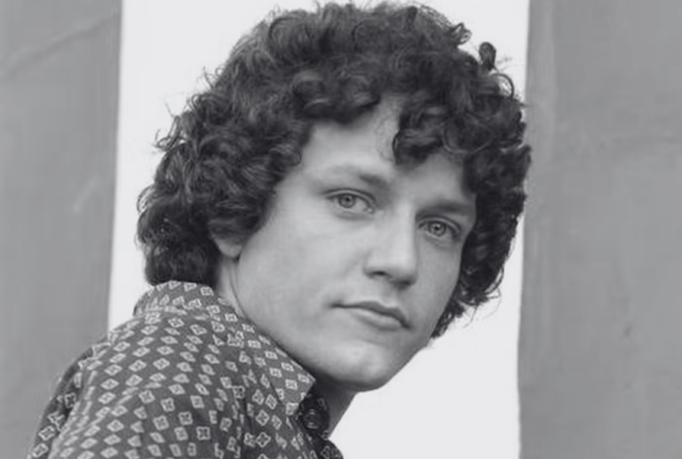 Morre Edward Boggiss, ator de ‘Malhação’ e ‘Sandy e Junior’, aos 49 anos