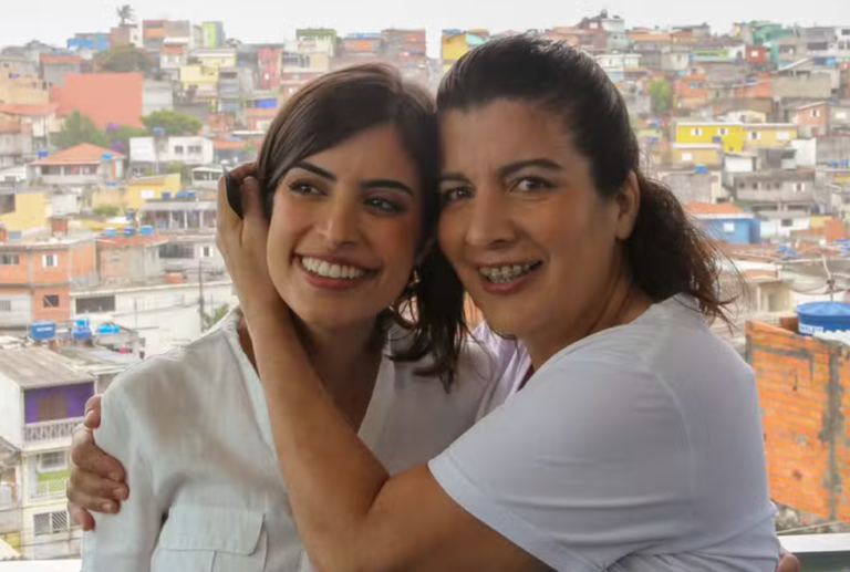 Mãe de Tabata Amaral é internada em estado grave após acidente Tabata Amaral